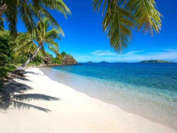 Mana Lagoon Backpackers Villa ภายนอก รูปภาพ